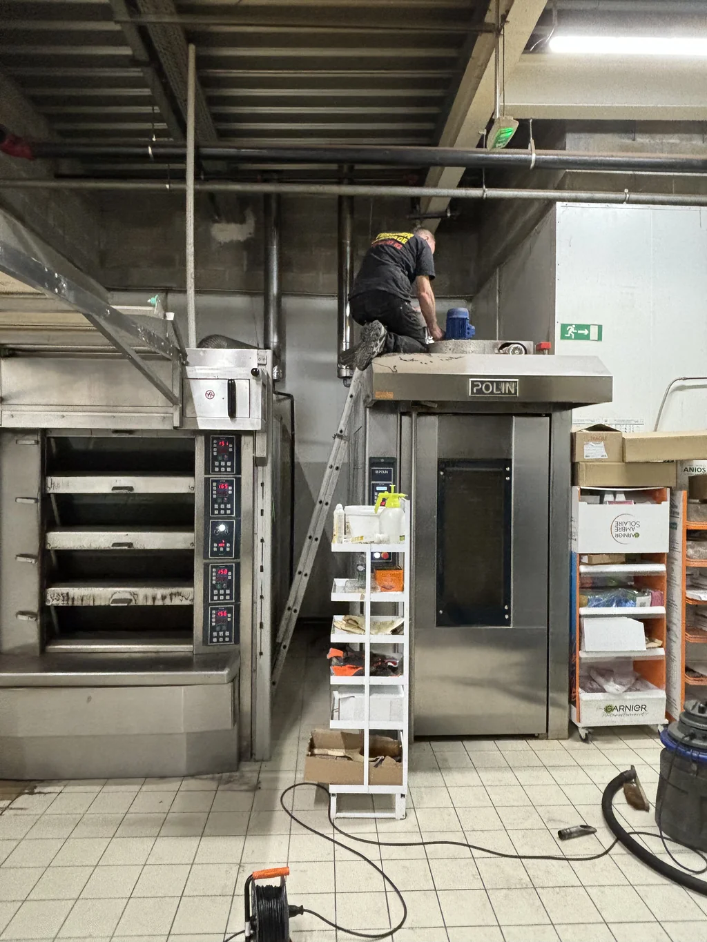 Ramonage d'un four industriel POLIN dans un supermarché de Seine-et-Marne