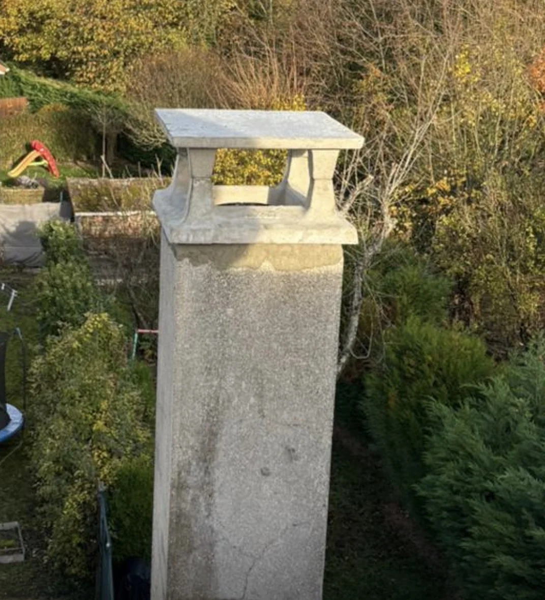 Dalle béton en couronnement — chantier Terrier Ramonage